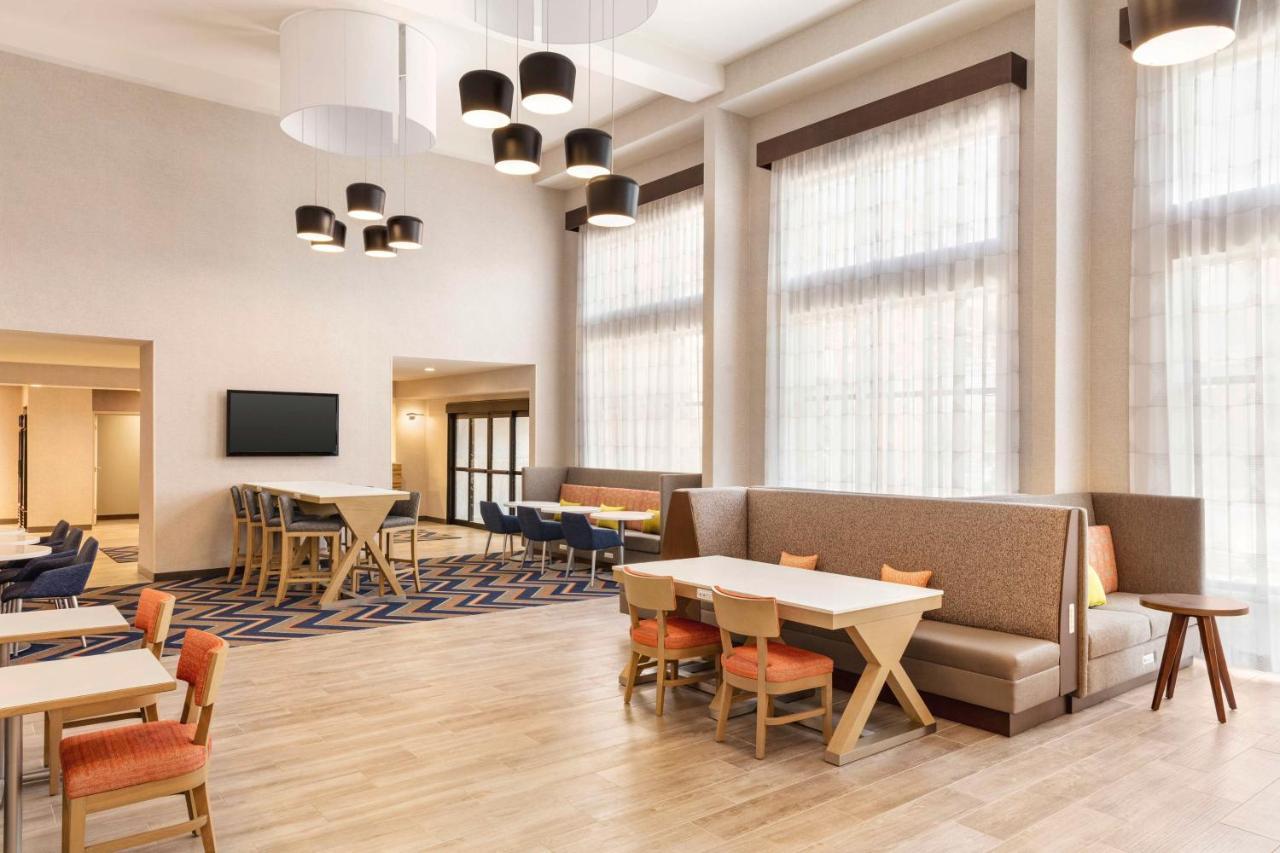 Hampton Inn&Suites Valparaiso Extérieur photo